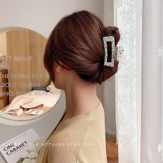 Kẹp tóc hàm cá mập phong cách Hàn Quốc cho nữ