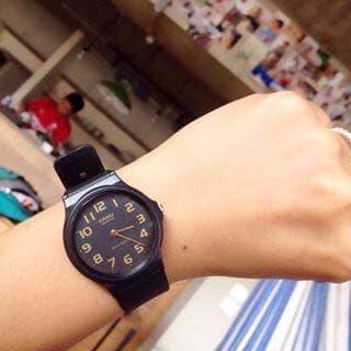 Đồng hồ CASIO MQ-24-1B2LJF nam, nữ, học sinh, sinh viên đeo đều rất hợp