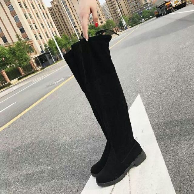 Boot cao cổ da lộn size 39
