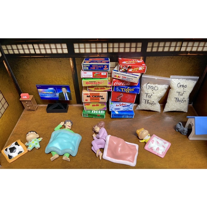 Mô hình thùng mì trang trí 1/12