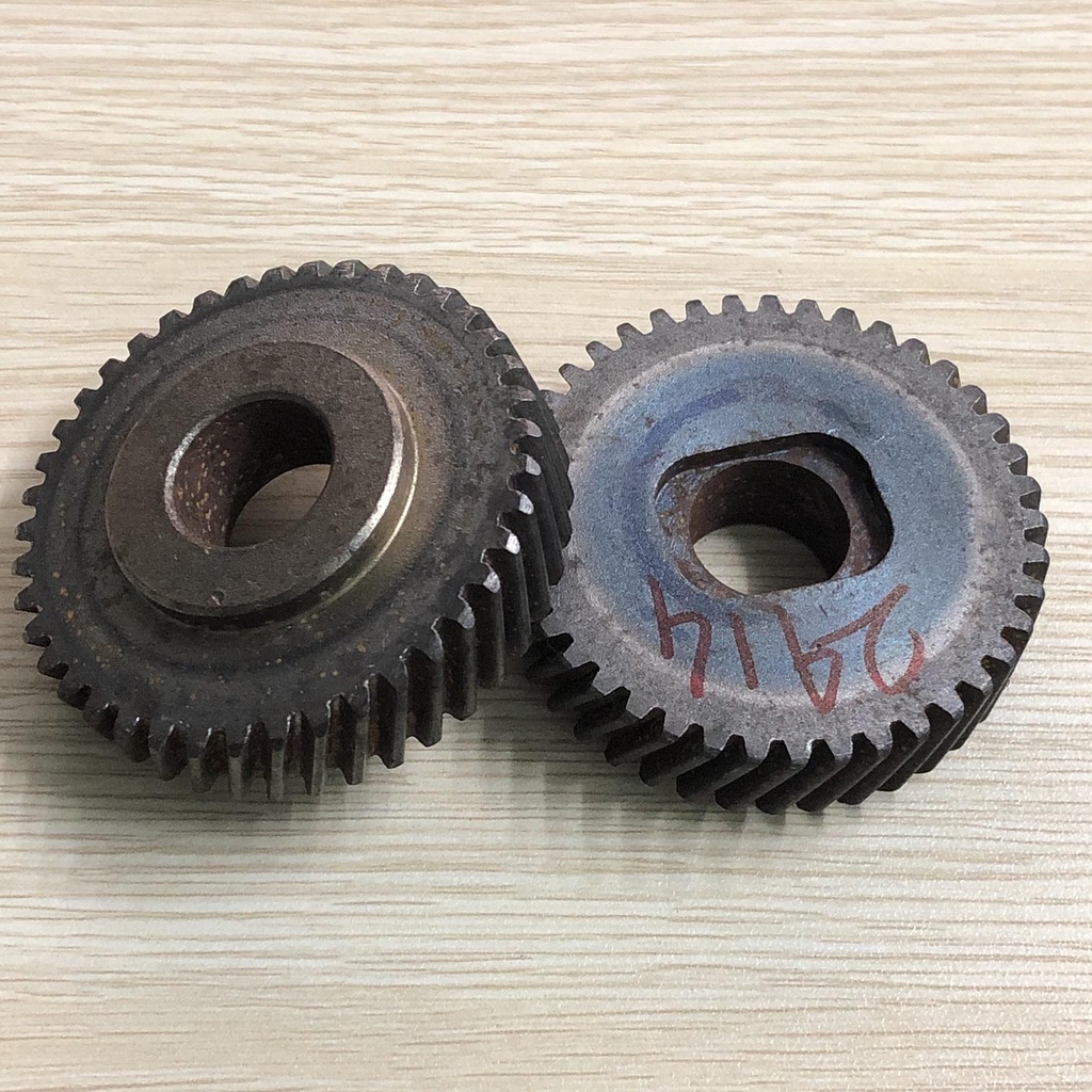 Nhông bánh răng cắt sắt MAKITA 2414 / DCA 04-355