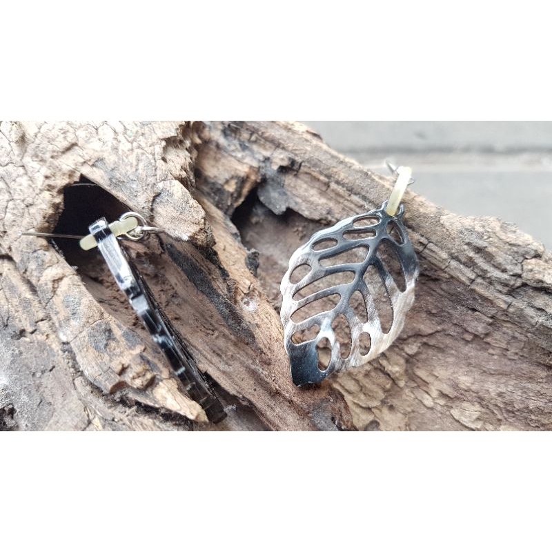 Hoa tai, bông tai bằng sừng trâu tự nhiên nguyên khối