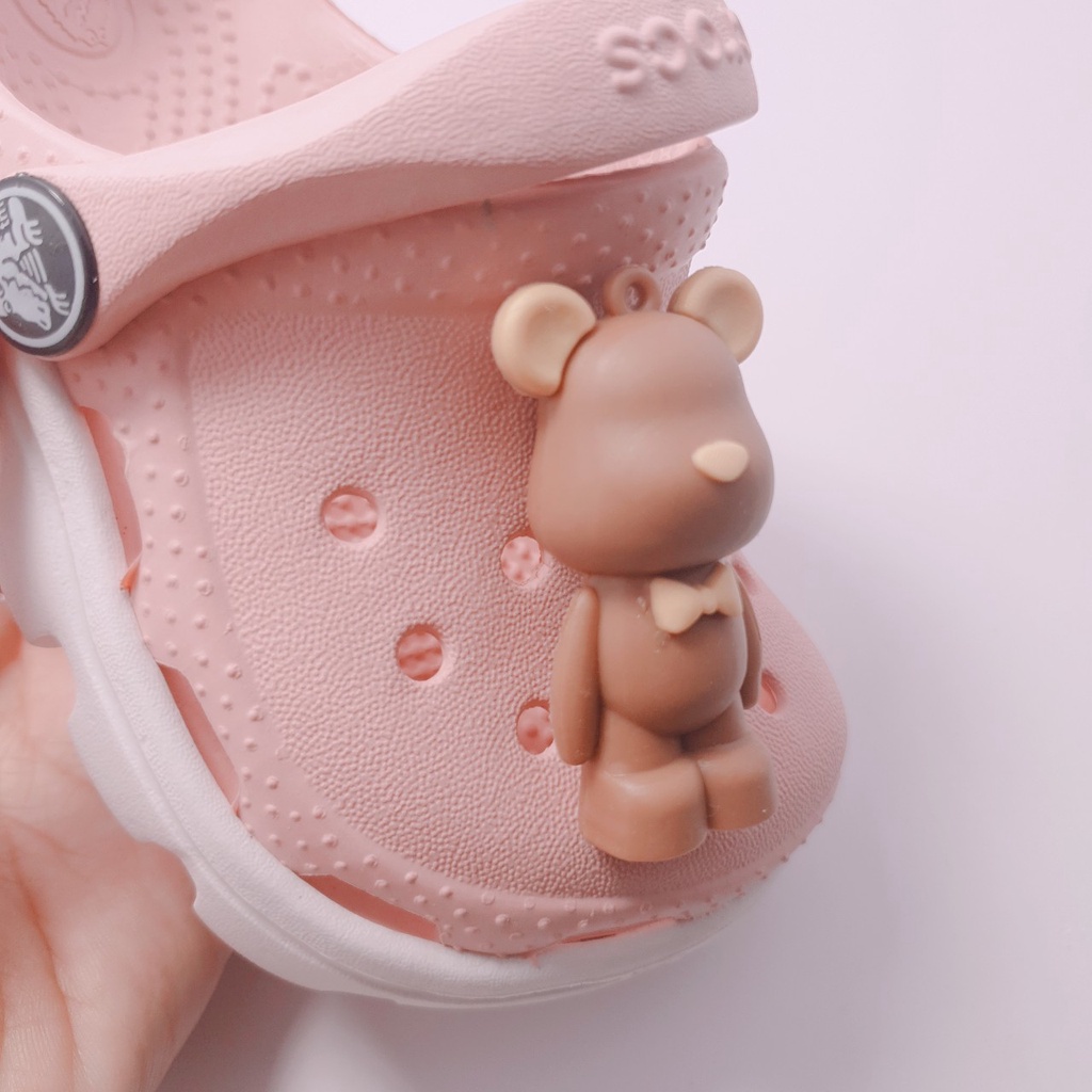 [4D Hottrend] Sticker dán dép cross / nút gắn hkdesign mẫu Squid, Bearbrick 4D TO / BIG / LỚN nhựa
