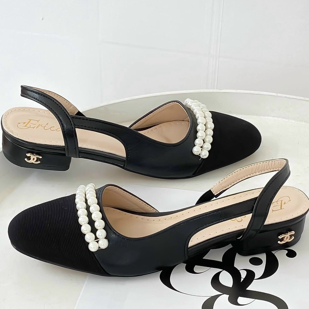 Sandal bít mũi da mịn khoét cạnh viền dây hạt - 2P