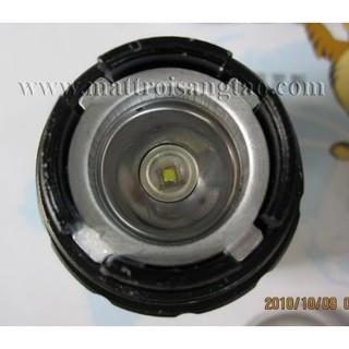 Đèn pin siêu sáng CK91