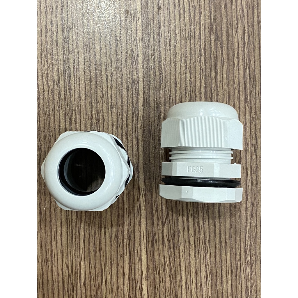 Ốc siết cáp nhựa PG13.5 / PG21 / PG25