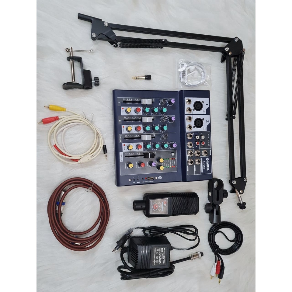 Bộ Mixer karaoke Live Stream Yamaha F4 USB và Micro ALC280.