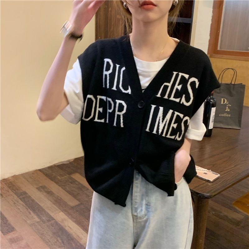 Korean style retro letter fine knit sleeveless breasted loose tank top