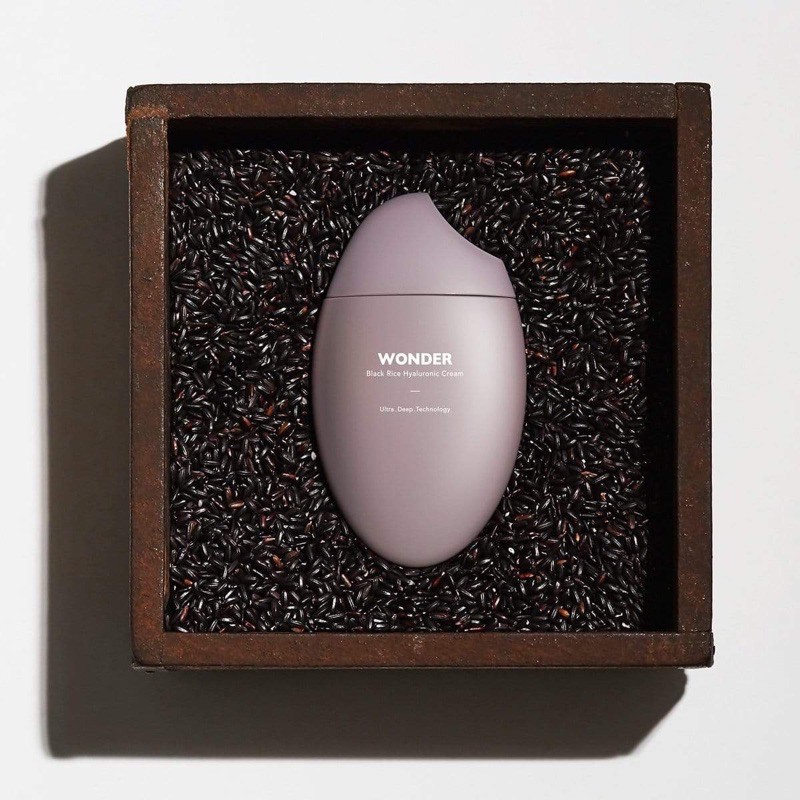 Kem dưỡng da chuyên sâu, ngăn ngừa lão hoá Haruharu Wonder Black Rice Hyaluronic Cream 50ml, 90ml
