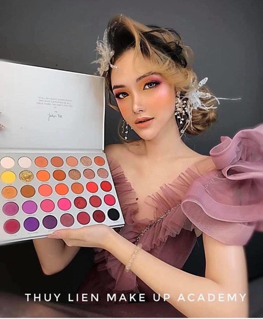 Bảng phấn mắt  Morphe Jaclyn Hill volume 2