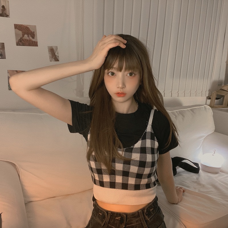 Áo sát nách cổ chữ V họa tiết kẻ ca rô trẻ trung cho nữ