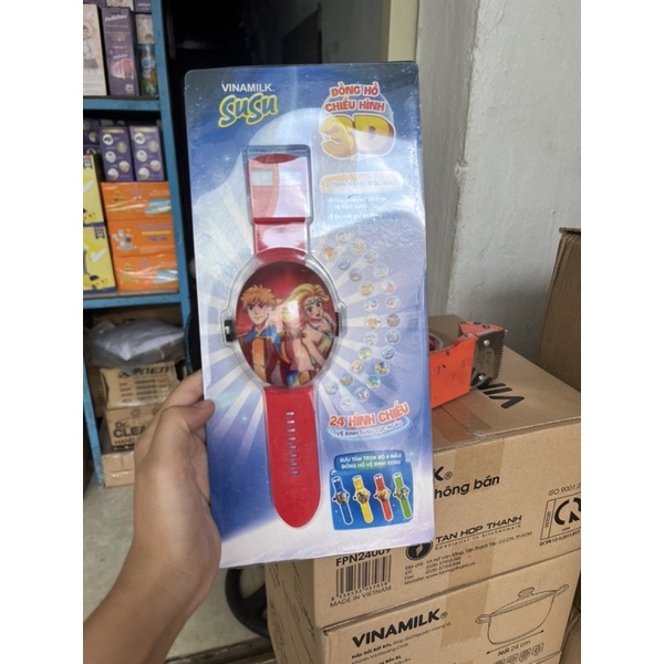 Đồng hồ chiếu hình 3D cho bé
