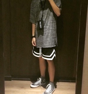 Quần Short V