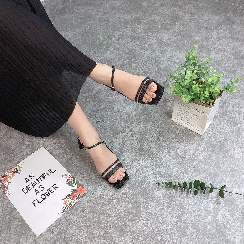 Giày Sandal Gót COLEE Dây Ngang Xéo Sườn Cao 5p VNXK