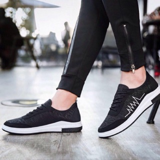 Giày adidas