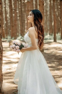 Đầm cúp ngực