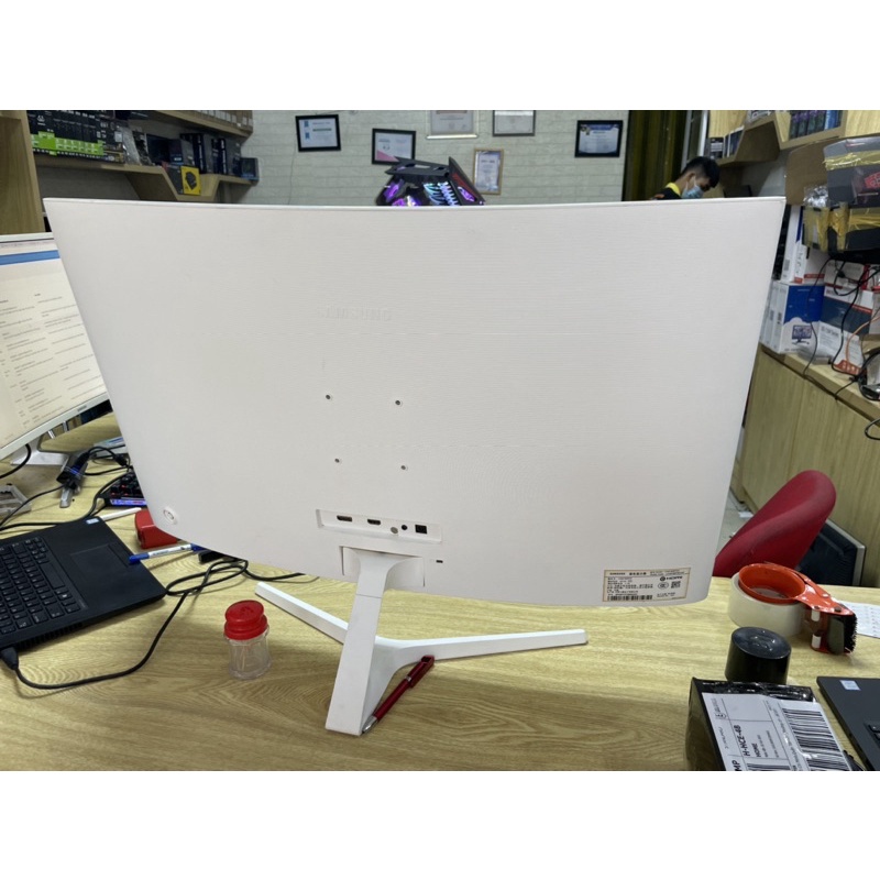 Màn hình LED F395 cong 32 inch của SAMSUNG 32 - LC32F395WNXZA FullHD | BigBuy360 - bigbuy360.vn