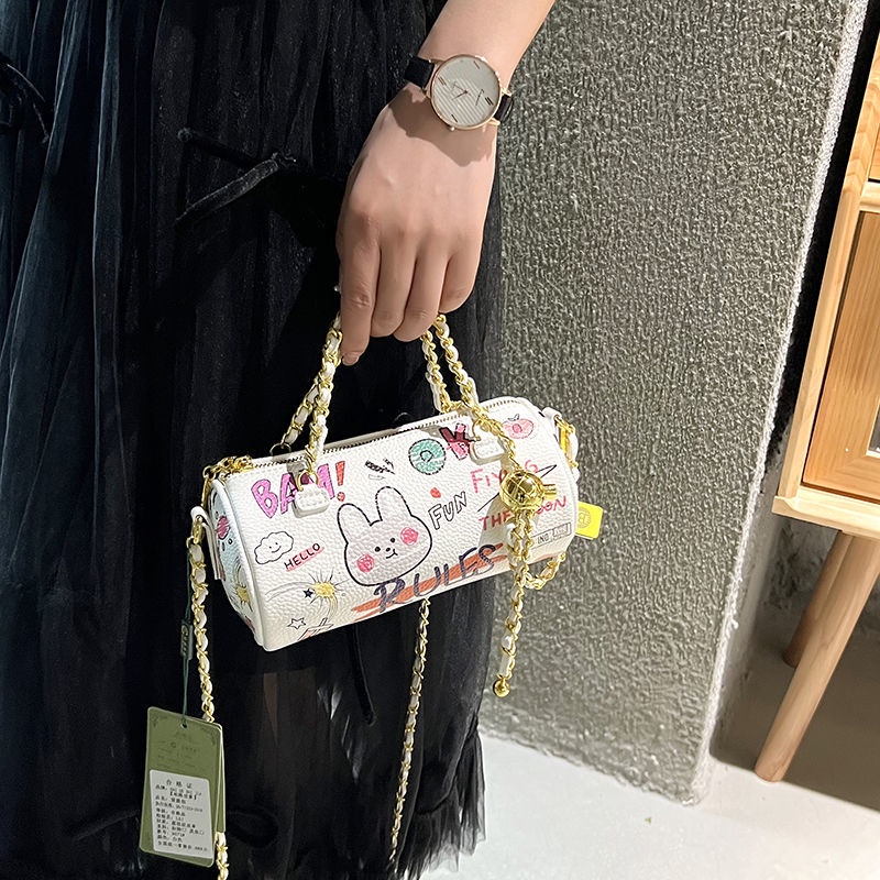 Túi Đeo Chéo Hình Tròn In Họa Tiết Graffiti Thời Trang Mùa Hè 2022 Cho Nữ