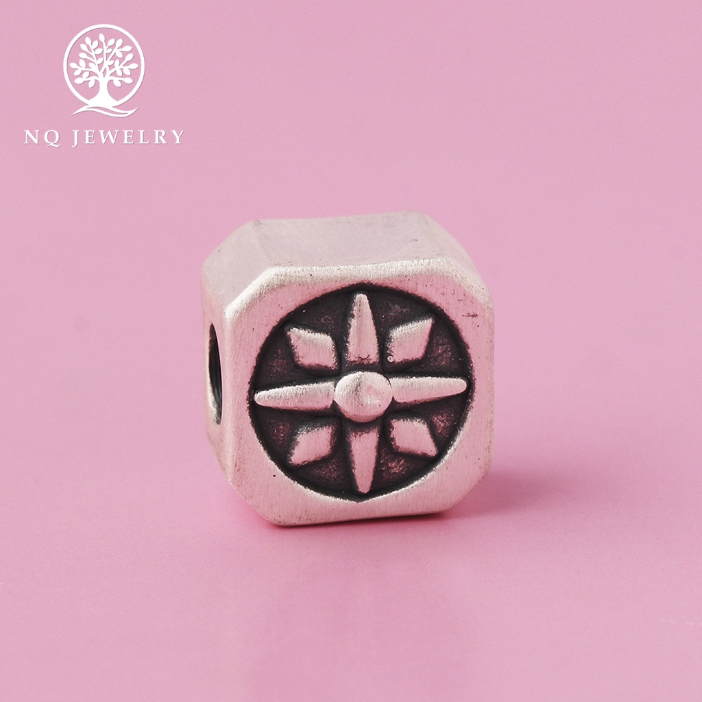 Charm bạc vuông họa tiết - NQ Jewelry