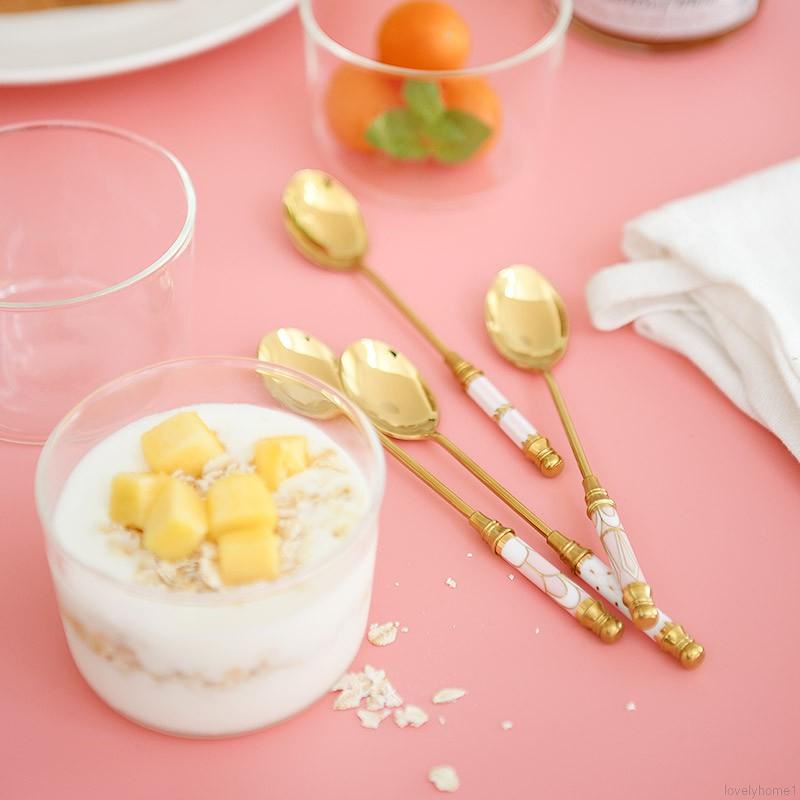 Muỗng cà phê bằng thép không gỉ cán dài mạ vàng thời trang