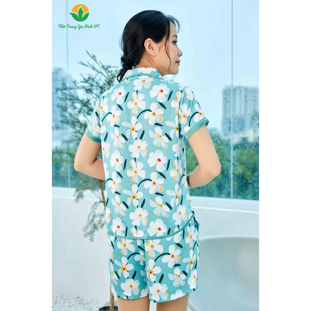 Bộ pijama lụa Việt Thắng nữ quần đùi áo cộc tay họa tiết trẻ trung - B43.2203