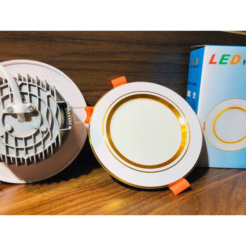 Đèn âm LED trần, Đèn âm trần đế đúc 7w, 3 chế độ sáng , đèn downlight phi 90 viền vàng/bạc