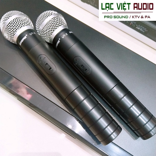 [Mã ELHACE giảm 4% đơn 300K] Bộ Micro Karaoke Không Dây Shure UT2 Cao Cấp - Cực Nhạy Âm Thanh Vang,Trong, Sáng