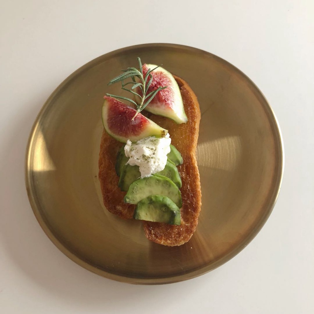 Đĩa Đựng Cà Phê / Trang Sức Bằng Thép Không Gỉ Màu Trơn Phong Cách Bắc Âu Sang Trọng