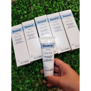 Kem dưỡng da giữ ẩm chống nẻ chàm Dexeryl Pháp 50gr