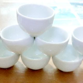 Chén sứ Bát Tràng uống nước