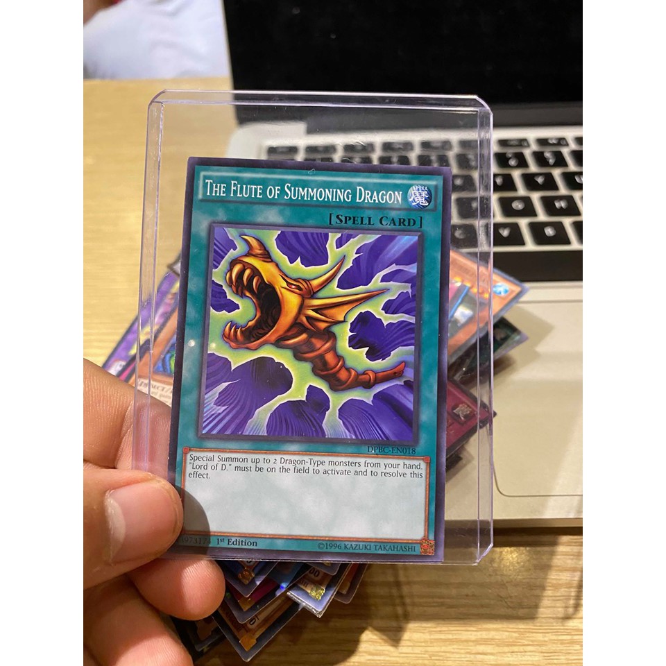 Lá bài thẻ bài Yugioh The Flute Of Summoning Dragon - Tặng bọc bài nhựa bảo quản