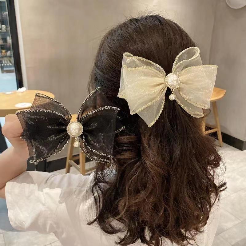 Kẹp Tóc Hình Bướm Đính Ngọc Trai Thời Trang Cho Nữ