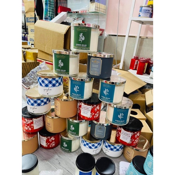 Nến 3 bấc Bath and Body Work