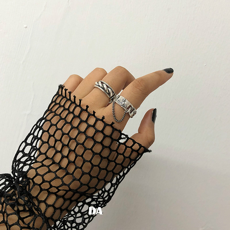 Nhẫn hở bằng bạc sao thổ màu đen 2210024