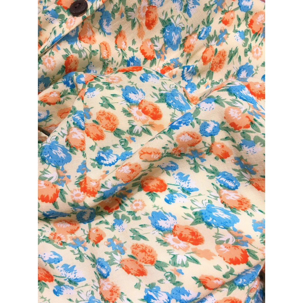 Đầm hoa cổ bèo nút gỗ Lorem Dress Gem Clothing SP060274