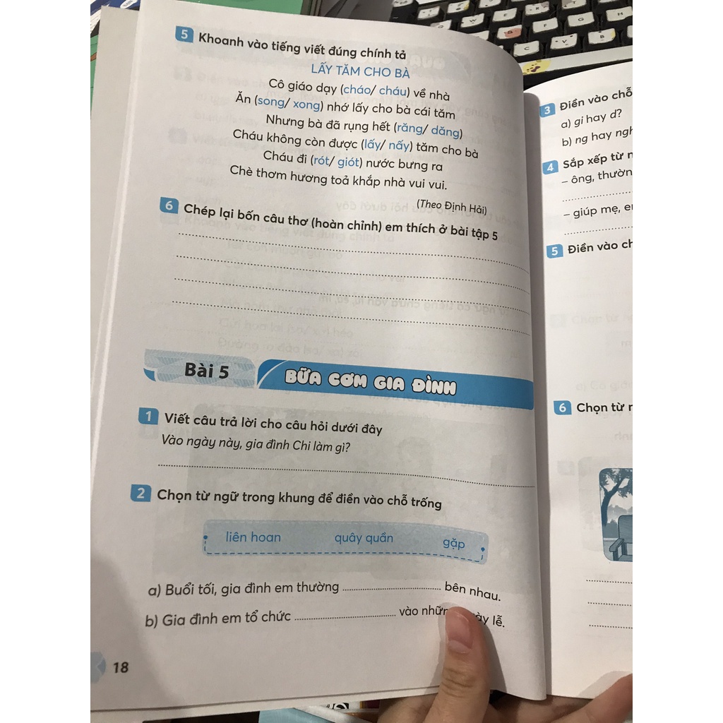Sách - Vở thực hành Tiếng Việt lớp 1 tập 2 ( kết nối tri thức)