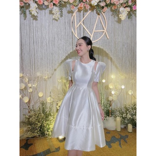 Đầm tafta đính cúc đá hở vai 2 màu đen, trắng