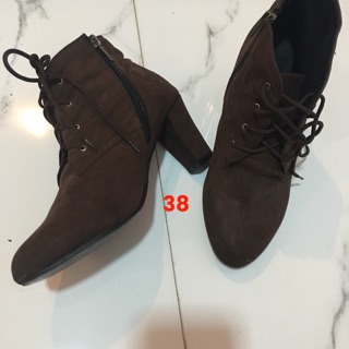 Thanh lý boot new