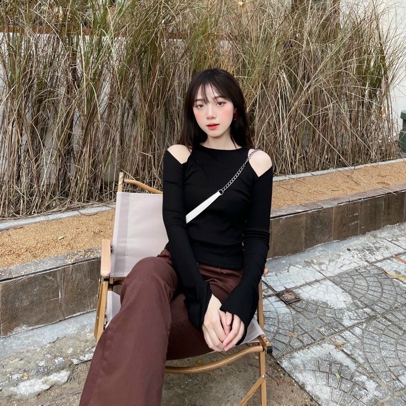 [HOT] ÁO CROPTOP TAY DÀI KHOÉT VAI THUN GÂN, Chizi Shop