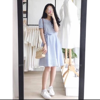 Váy kẻ xanh charme