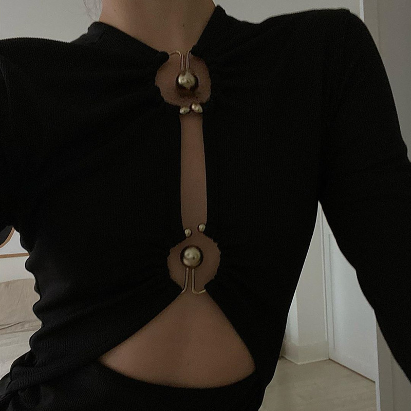 Jumpsuit Tay Dài Phối Vòng Kim Loại Thiết Kế Mới