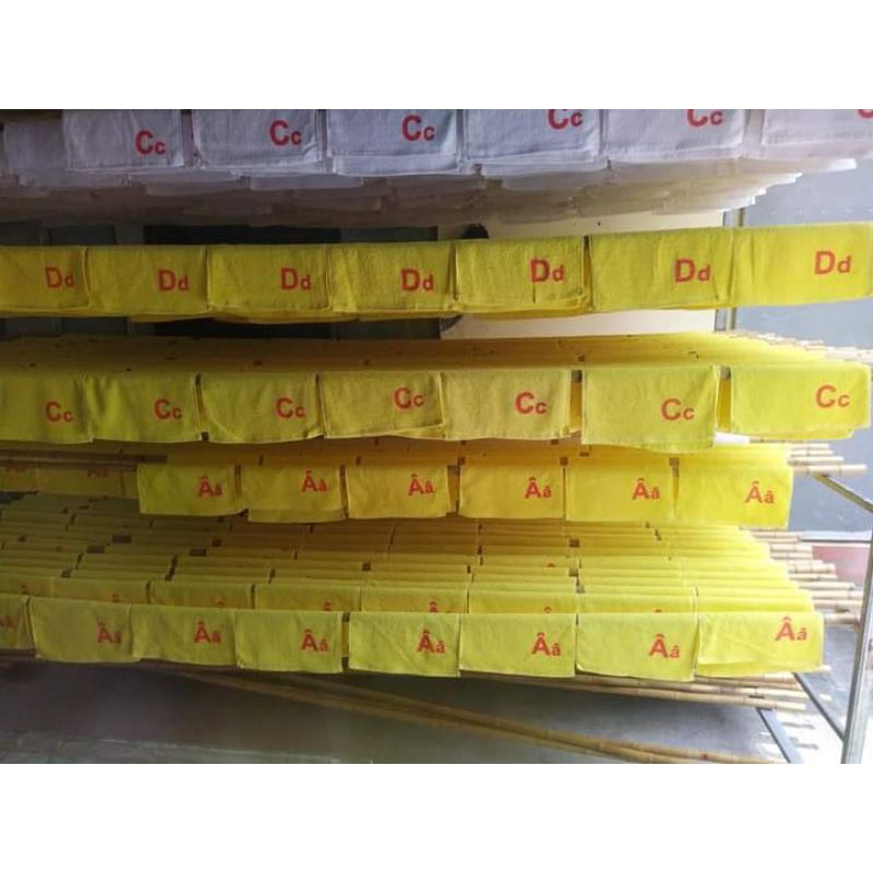 KHĂN MẦM NON IN ABC +123 + TẶNG KÈM DECAL DÁN CA CỐC