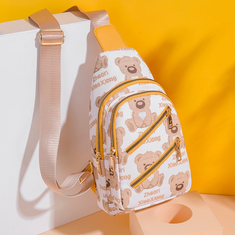 Túi Đeo Chéo Họa Tiết Gấu Hoạt Hình Đáng Yêu Cho Nữ