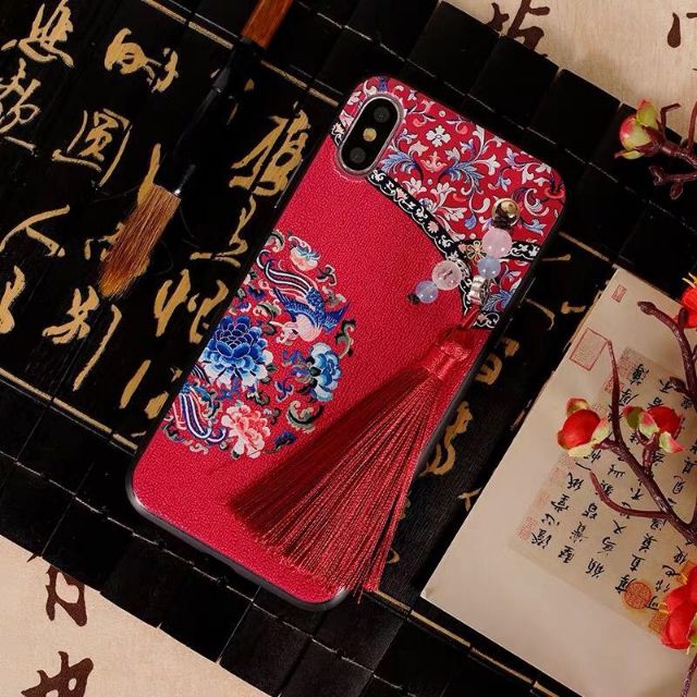 Ốp điện thoại cổ trang