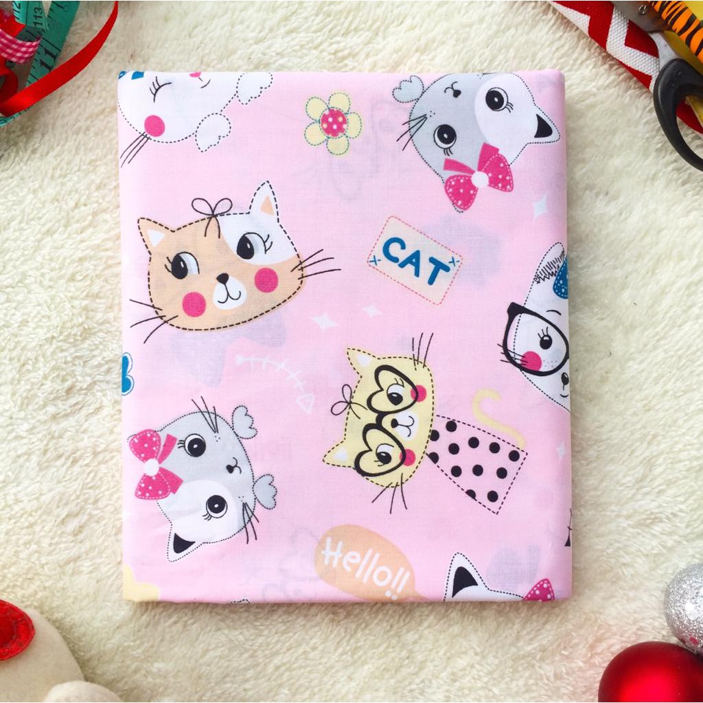 Tấm Vải In Hình Mèo Hello Kitty Màu Hồng Dễ Thương