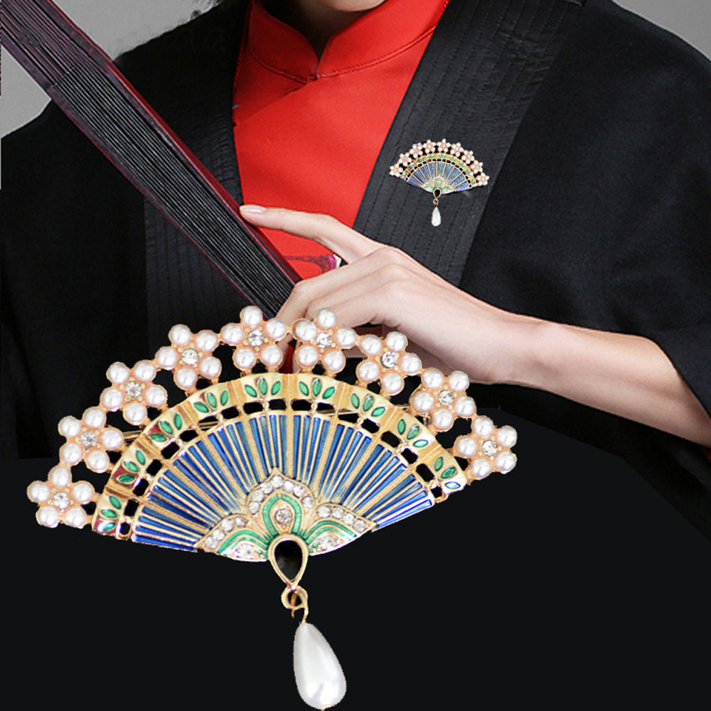 Ghim Cài Áo Hình Quạt Đính Ngọc Trai Thời Trang Cho Nữ
