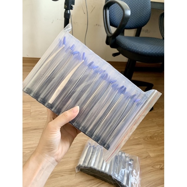 Nhíp HOA HỒNG ĐEN