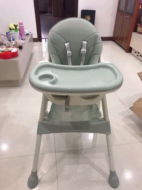 Ghế ăn dặm SKIDS umoo cho bé