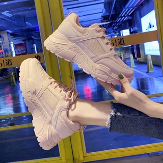 Giày sneaker nữ