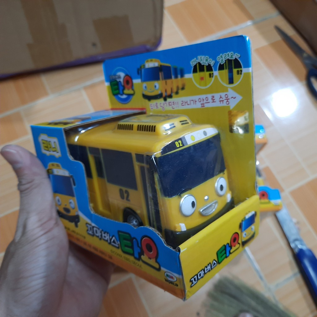 Đồ chơi xe buýt tayo the little bus chạy cót loại lớn